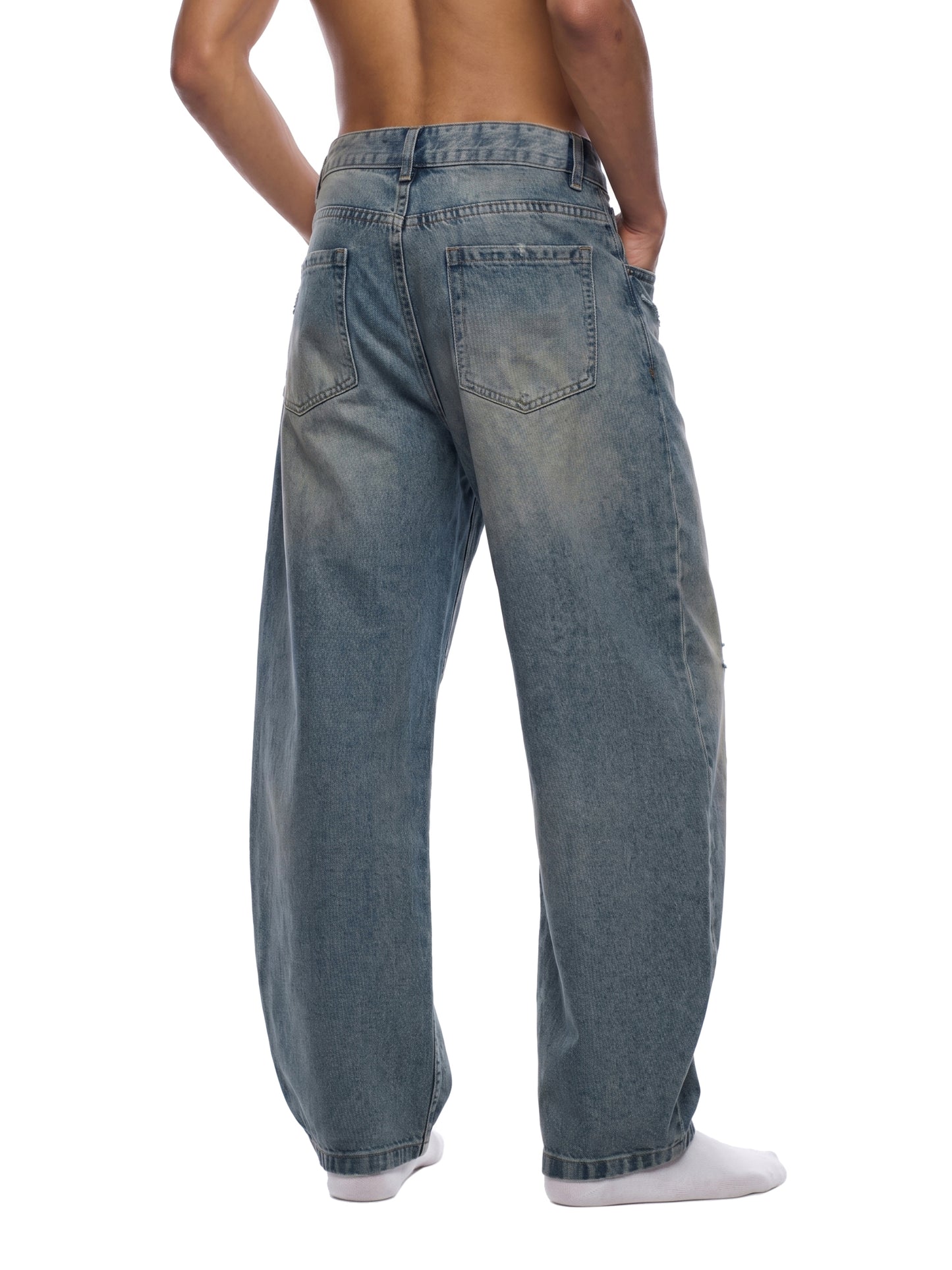 Saint Luciel Men's Distressed Barrel Leg Jeans